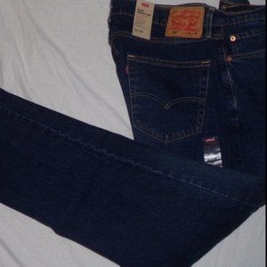 Men's Levis Jeans 505 Regular Straight. 36x34. NEW